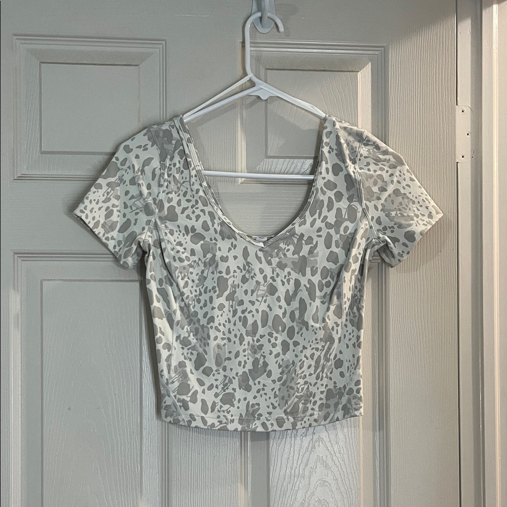 Lululemon Athletica Gray Patterned Women's Blouse